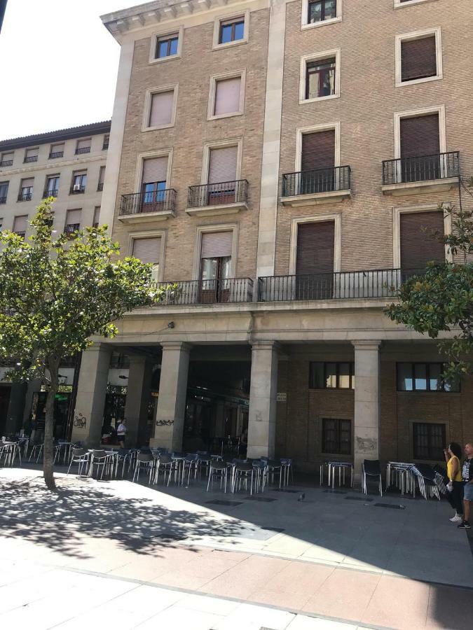 Apartament Az El Balcon A La Basilica II - Vistas Inmejorables A La Basilica Del Pilar! Saragossa Zewnętrze zdjęcie